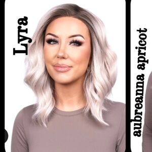 Chelsey Smith Crowns Lyra New with tags